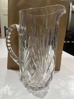 Cut Crystal Pitcher - Clear Starburst Pattern